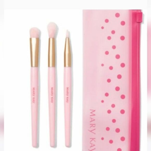 MARY KAY MINI EYE SHADOW BRUSH SET OF THREE BRUSHES - Picture 1 of 2